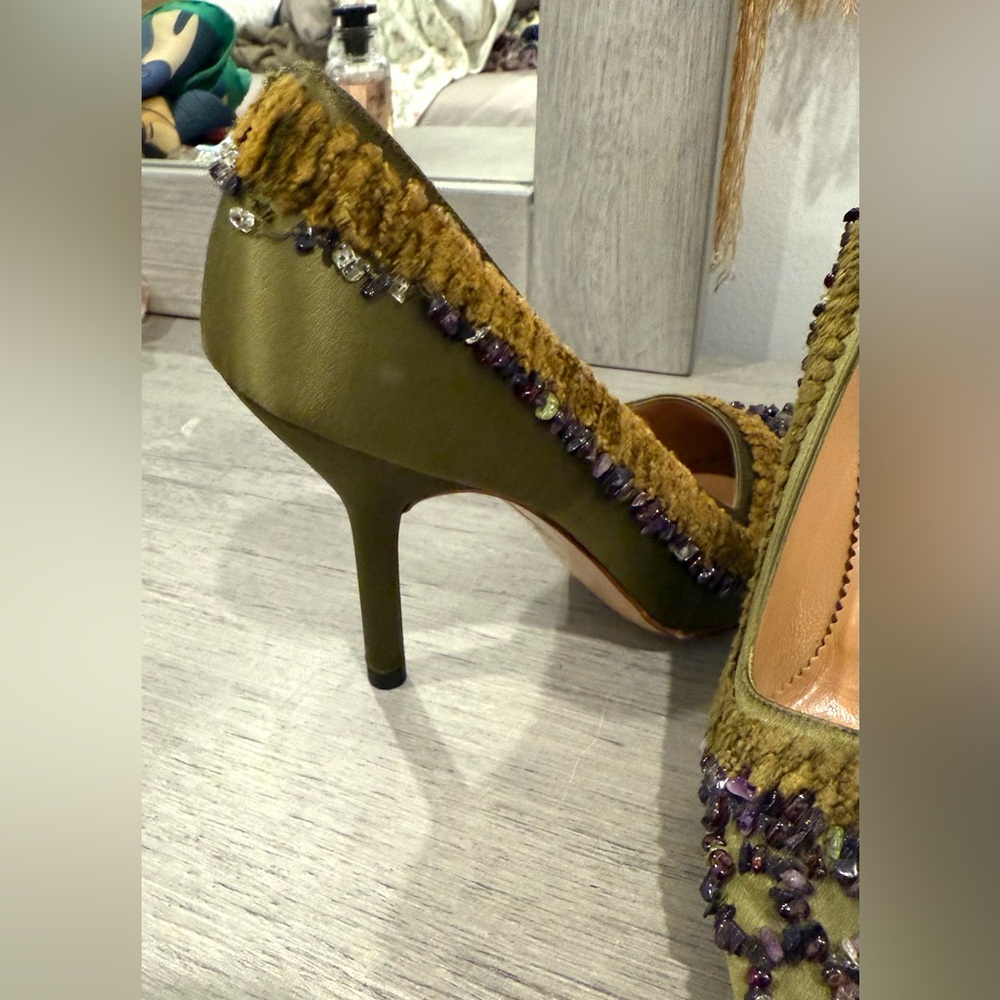 ***SOLD*** Gucci 1990s Tom Ford Beaded Silk High Heel Shoes - Picture 10 of 10
